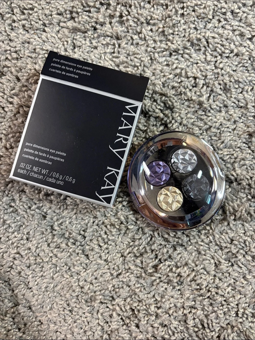 Mary Kay Pure Dimensions Quad Eyeshadow, Paris starlight palette